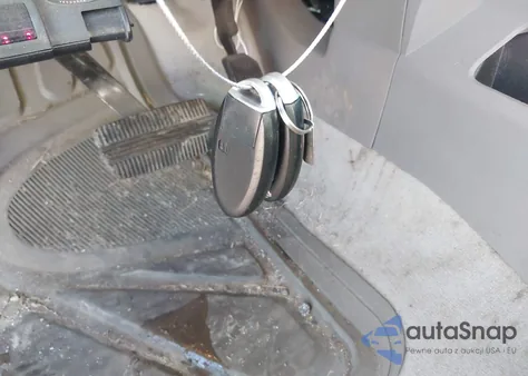 2010 Nissan Armada Platinum z USA, uszkodzony, nr VIN 5N1BA0NF1AN601503